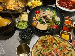 -草家酱蟹炭火烤肉店(珲春南路一店)