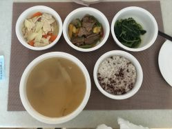 -巍阁高端月子中心(新世界店)