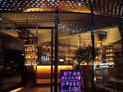 -弥庐酒吧KTV(庐山店)