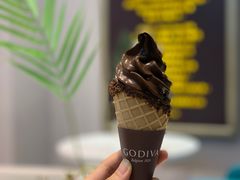 软冰淇淋-GODIVA(月星环球港店)