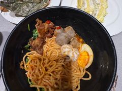 -广州万富希尔顿酒店·感趣自助餐厅·金秋蟹宴生蚝海鲜刺身