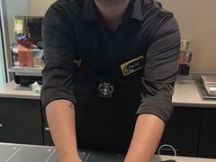 -星巴克臻选(华堂·新辰汇店)