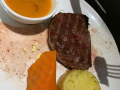 小蜜牛排-斗牛士牛排餐厅(嘉里汇店)