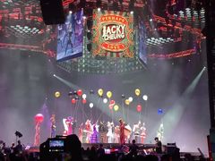 -梅赛德斯奔驰文化中心·停车场