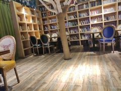 大堂-别院里音乐餐酒吧(双流航空港店)