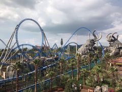 -七彩云南欢乐世界