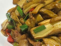 -三湘四水正宗湘菜(君峰路店)