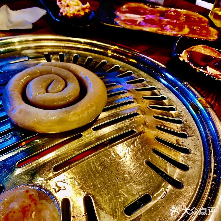 焱火烤肉 肥肠满意～