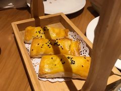 榴莲酥-粤域茶餐厅