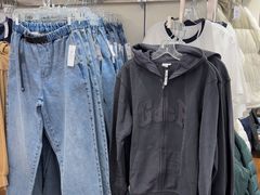-GAP(王府井奥莱·香江小镇店)
