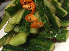 蒜泥黄瓜-龙门烤鱼(东方宝泰店)