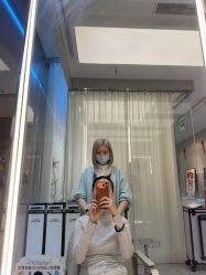 -PE SALON