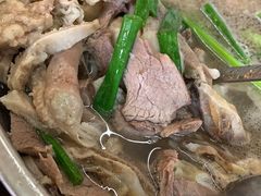 -老石黑山羊毛驴肉火锅(金凯广场店)