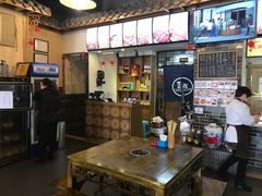 -老鼎万春卤菜(鹭湖宫8区店)