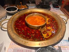-哥老官重庆美蛙鱼头(五角场合生汇店)