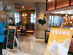 -荣小馆(椒江青悦城店)