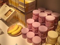 -好利来(靖江路店)