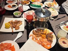 -唐拉雅秀酒店-西锦汇空中BBQ·思创餐厅