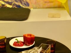 -YECLIP COFFEE黄色回形针咖啡