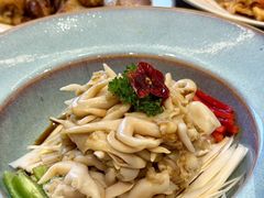 -五谷丰登农家院·地道胶东菜·海鲜烧烤(威海店)