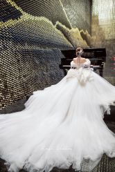 -艾米丽婚纱礼服