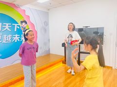 -蓝话筒·少儿成人演讲口才·主持朗诵·戏剧表演(大华第一坊店)