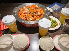 -胖哥俩肉蟹煲(华贸店)