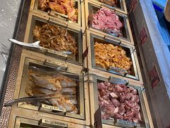 -山焱·炭火自助烤肉(周浦万达店)