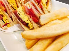 -翠华餐厅(山顶道店)