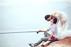 073--维纳斯婚纱摄影(预约减现金)