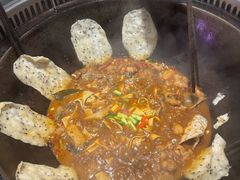 -地锅公社·现炒地锅鸡·地锅鱼·夜宵(罗锦路店)