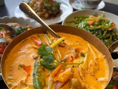 -大头虾越式风味餐厅(光明广场店)