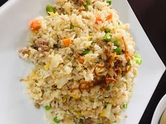 Fried&nbsp;Rice&nbsp;With&nbsp;Meat-Neary Khmer Restaurant