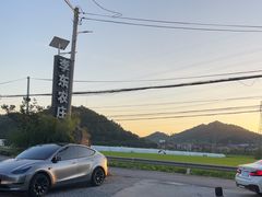 -李东农庄(中南百草园地标店)
