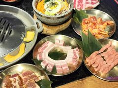 -哈哈碳都·牛肋条无限自助烤肉(宝龙店)