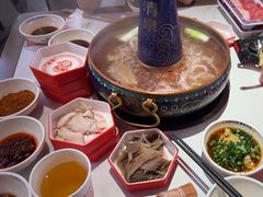 -董记老清泉·鲜切涮羊肉(窑岭店)