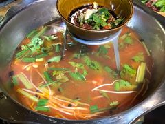 酸汤牛肉锅-侯家庄私房菜馆观景餐厅