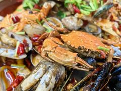 -老东镇啤酒屋海鲜加工·蒸汽海鲜·海鲜烧烤(台东店)