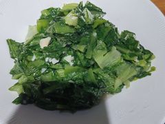 -头上红煨盐鸡·非遗院子餐厅