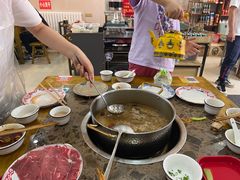 -乳仔牛牦牛汤锅 烤羊排(松潘古城店)