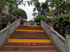 -楠柏弯休闲山庄(梨花溪店)