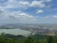 -达蓬山旅游度假区