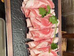 -百年川椒重庆老火锅(光谷店)