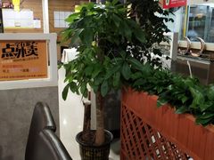 -山顶沙河粉-粤菜馆(凯旋店)