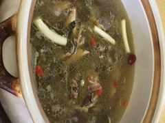 -东巴谷野生菌火锅餐厅