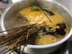 -咏勝锑锅麻辣烫(净居寺路总店)