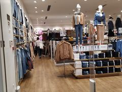 -优衣库(郑州丹尼斯大卫城店)