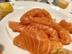 -松咖啡自助餐厅·松北香格里拉