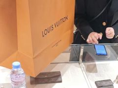 -LV路易威登(德基广场店)