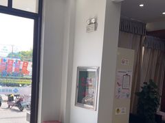 -赫尔森口腔·牙齿种植修复